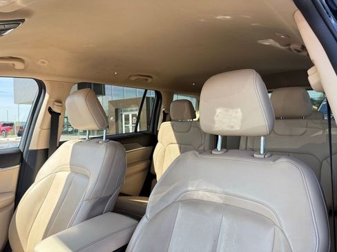 Used 2021 Jeep Grand Cherokee L Limited RWD image 21