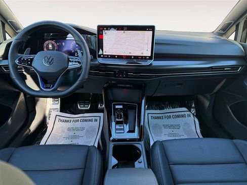 Used 2025 Volkswagen Golf R Black Edition image 11