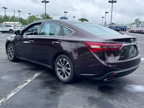 Used 2016 Toyota Avalon XLE Premium FWD image 7