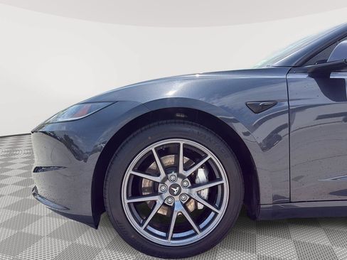 Used 2024 Tesla Model 3 Long Range AWD/4WD image 21