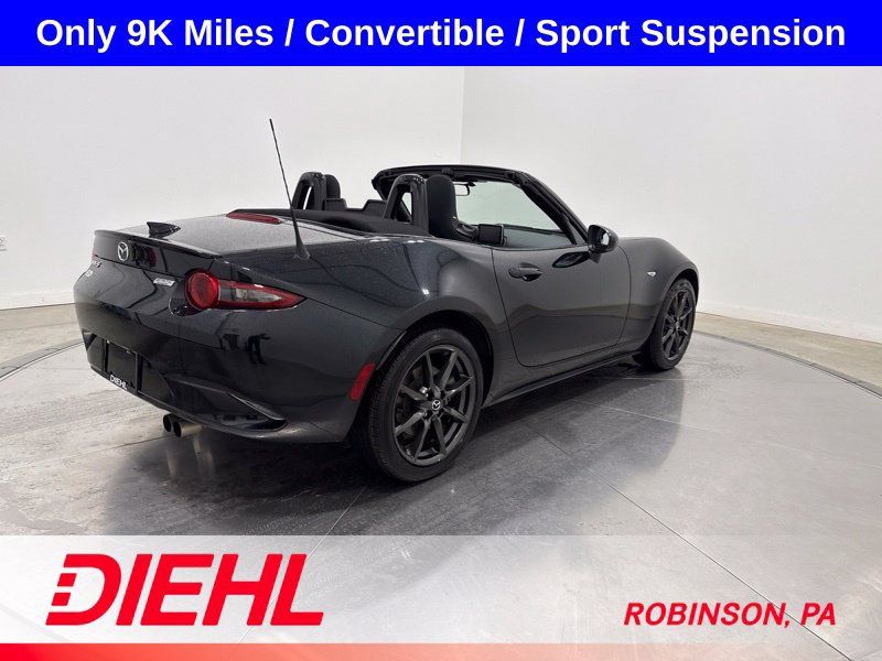 Used 2016 MAZDA MX-5 Miata Club RWD image 7