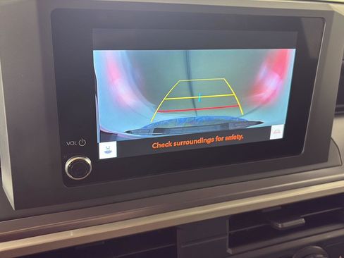 Used 2024 Toyota Tacoma SR5 image 10