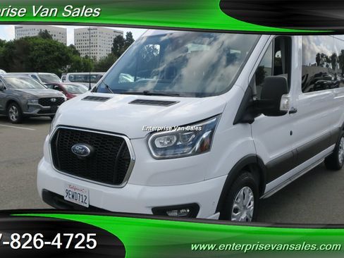Used 2023 Ford Transit 350 XLT image 9
