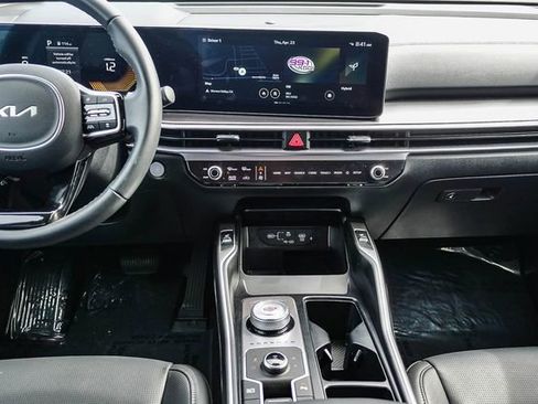 Certified 2025 Kia Sorento EX w/ EX Panoramic Sunroof Package AWD/4WD image 14