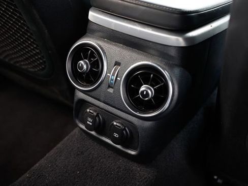 Used 2019 Kia Stinger GT2 image 49