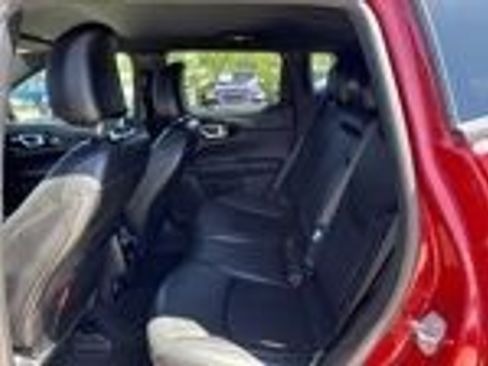 Used 2023 Jeep Compass Trailhawk AWD/4WD image 27