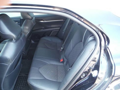 Used 2021 Toyota Camry XSE FWD image 37