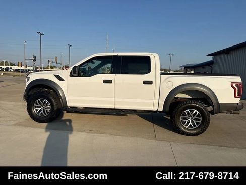 Used 2017 Ford F150 Raptor image 9