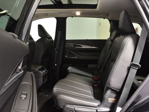 Certified 2025 INFINITI QX60 Luxe w/ Cargo Package image 28