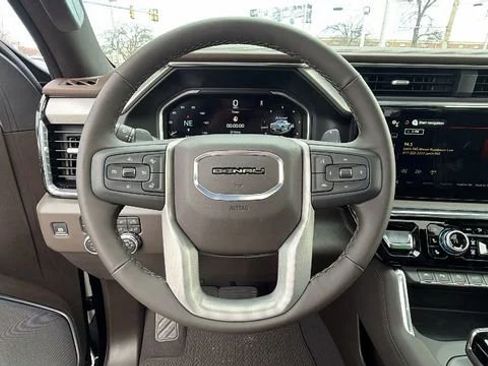 New 2025 GMC Sierra 1500 Denali w/ Denali Reserve Package AWD/4WD image 30