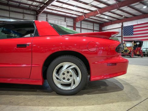 Used 1994 Pontiac Firebird Coupe image 5