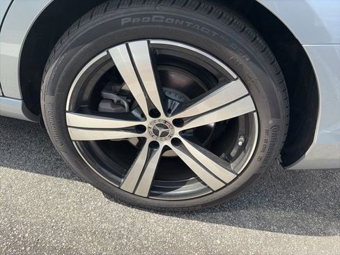 Used 2025 Mercedes-Benz C 300 Sedan image 5