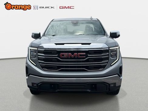 Used 2023 GMC Sierra 1500 SLT w/ SLT Premium Package AWD/4WD image 8