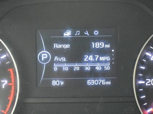 Used 2018 Kia Sportage LX FWD image 16