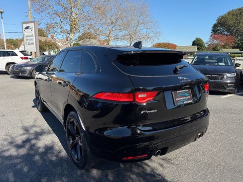 Used 2020 Jaguar F-PACE S image 14