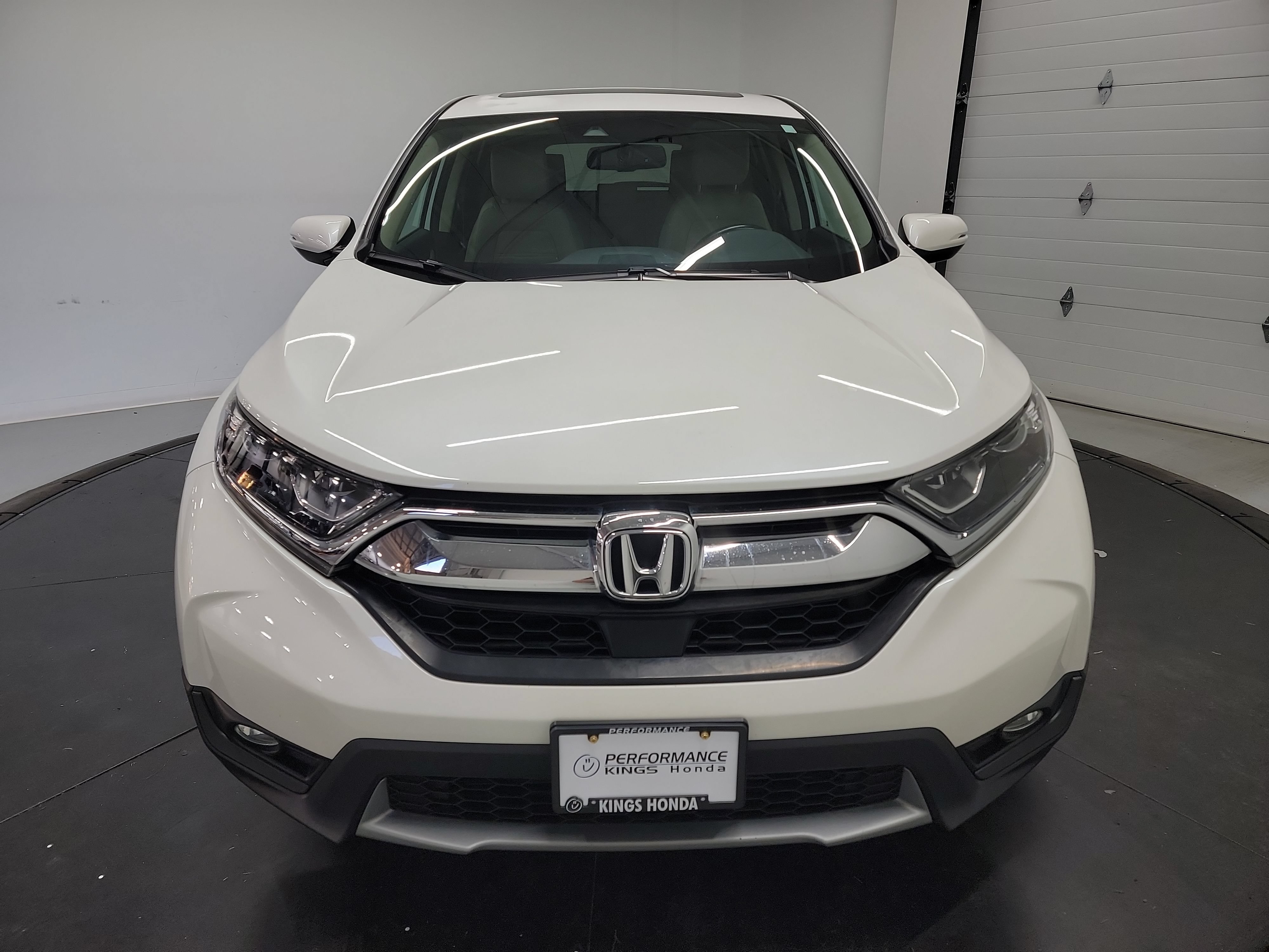 Used 2018 Honda CR-V EX-L image 2
