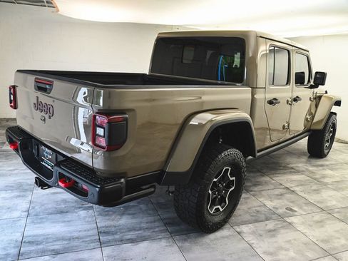 Used 2020 Jeep Gladiator Rubicon AWD/4WD image 6