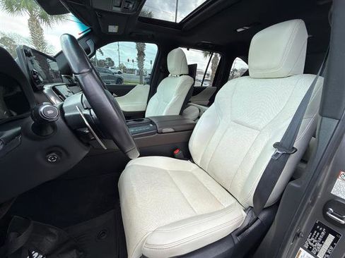 Used 2023 Lexus LX 600 4WD w/ Accessory Package (Z1) image 14