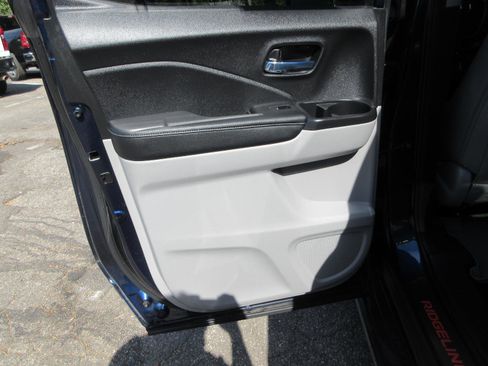 Used 2021 Honda Ridgeline RTL-E image 18