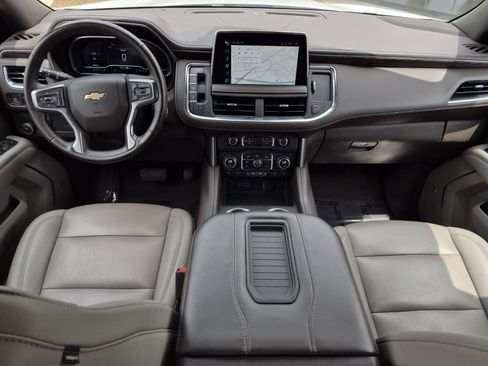 Used 2023 Chevrolet Tahoe LT w/ Luxury Package RWD image 22