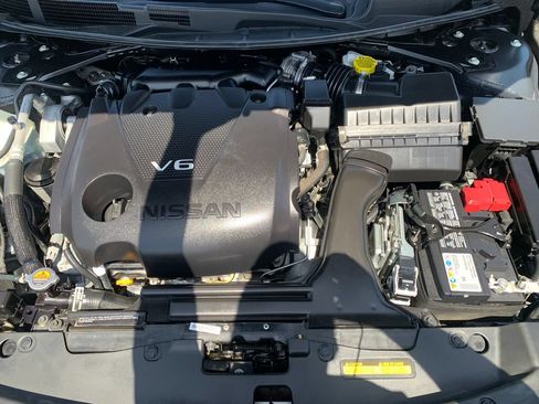 Used 2022 Nissan Maxima SV w/ Floor Mat Group FWD image 27