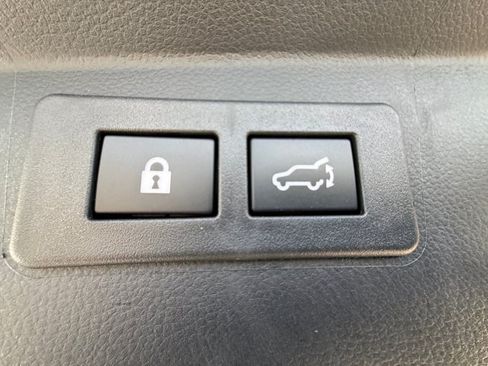 Used 2025 Subaru Outback Limited AWD/4WD image 34