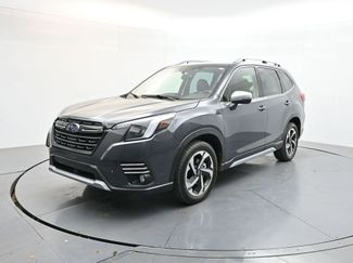 Used 2023 Subaru Forester Touring AWD/4WD video 3