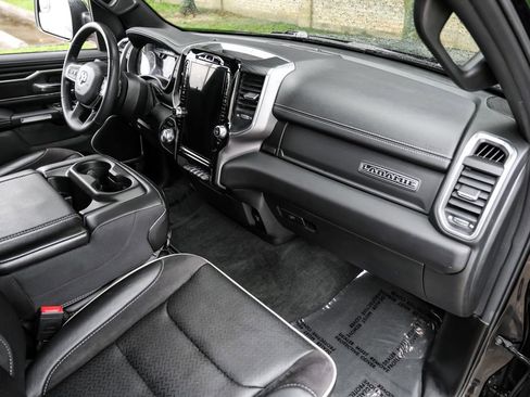 Used 2023 RAM 1500 Laramie AWD/4WD image 23