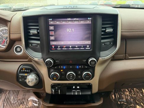 Used 2019 RAM 1500 Laramie w/ Trailer Tow Group AWD/4WD image 28