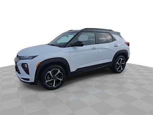 Certified 2023 Chevrolet TrailBlazer RS image 4