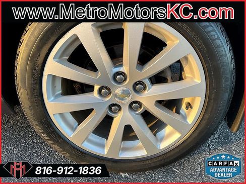 Used 2015 Chevrolet Malibu LT image 11
