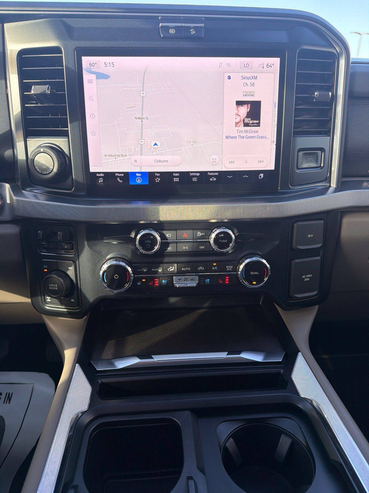 Used 2026 Ford F250 Platinum w/ Platinum Plus Package AWD/4WD image 12