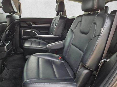 Used 2025 Kia Telluride S AWD/4WD image 20