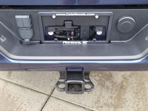 Used 2023 GMC Sierra 2500 AT4 w/ AT4 Preferred Package image 4