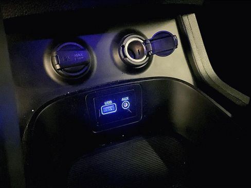 Used 2018 Hyundai Santa Fe Sport w/ 2.0T Ultimate Tech Package 05 image 31