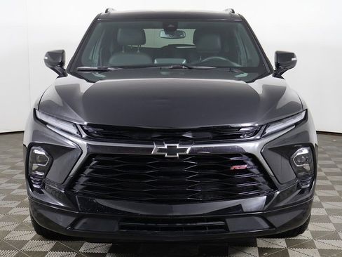 Used 2025 Chevrolet Blazer RS FWD image 13