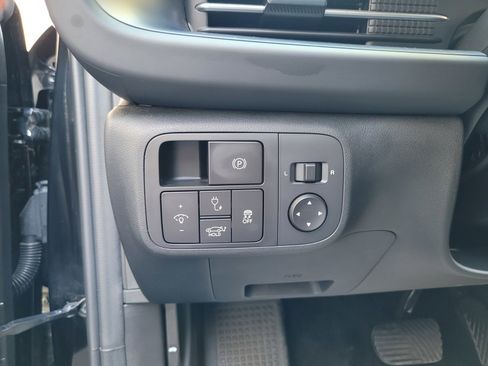 Used 2024 Hyundai Ioniq 6 SE RWD image 26