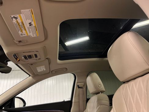 Certified 2023 Buick Envision Avenir AWD/4WD image 28