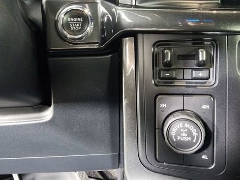 Used 2021 Ford F150 XLT w/ Equipment Group 302A High image 16