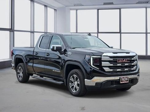 New 2025 GMC Sierra 1500 SLE w/ Preferred Package AWD/4WD image 3