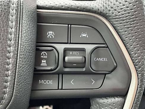Used 2025 Toyota Tacoma TRD Sport RWD image 21