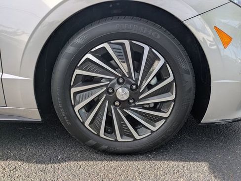 Certified 2021 Hyundai Sonata Limited FWD image 11