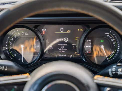 Used 2024 Jeep Wrangler Unlimited w/ Convenience Group image 26