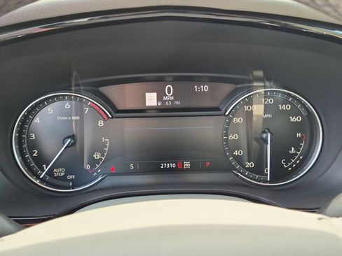 Certified 2024 Cadillac XT6 Premium Luxury AWD/4WD image 10