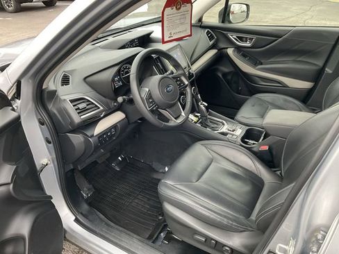 Used 2023 Subaru Forester Limited image 9