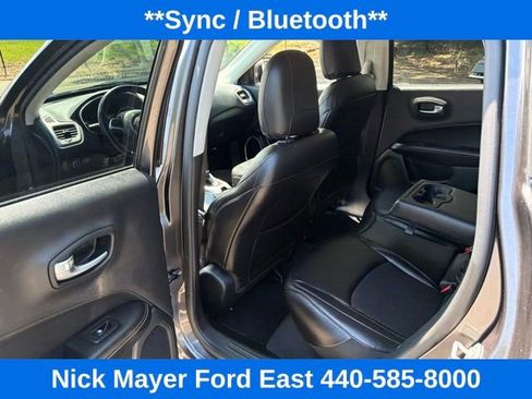 Used 2020 Jeep Compass Latitude AWD/4WD image 15