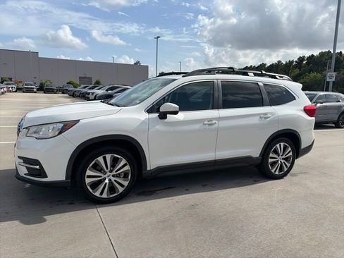 Used 2019 Subaru Ascent Premium AWD/4WD image 1