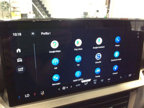 Used 2025 Ford Explorer ST-Line image 27