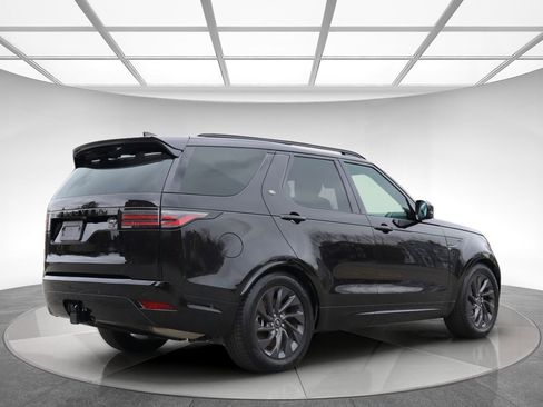 Used 2023 Land Rover Discovery S R-Dynamic image 8