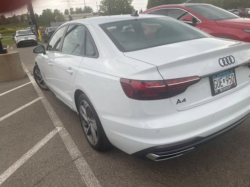 Used 2022 Audi A4 2.0T Premium Plus AWD/4WD image 9